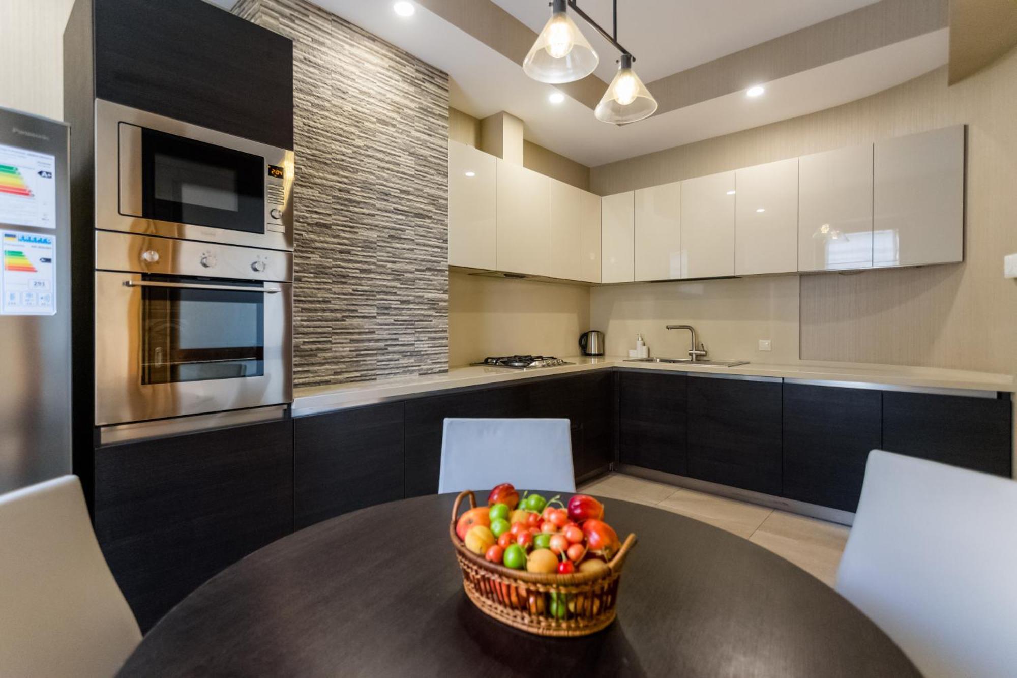 New Age Living Apartment Тбилиси Екстериор снимка