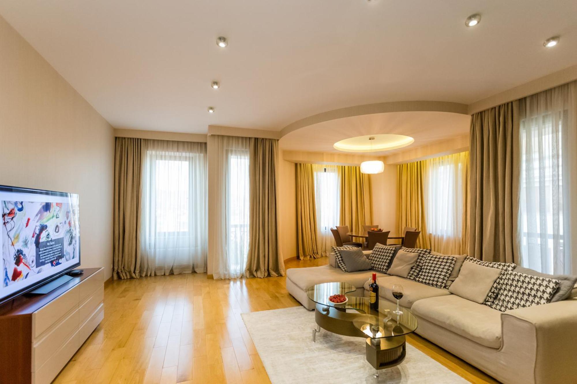 New Age Living Apartment Тбилиси Екстериор снимка