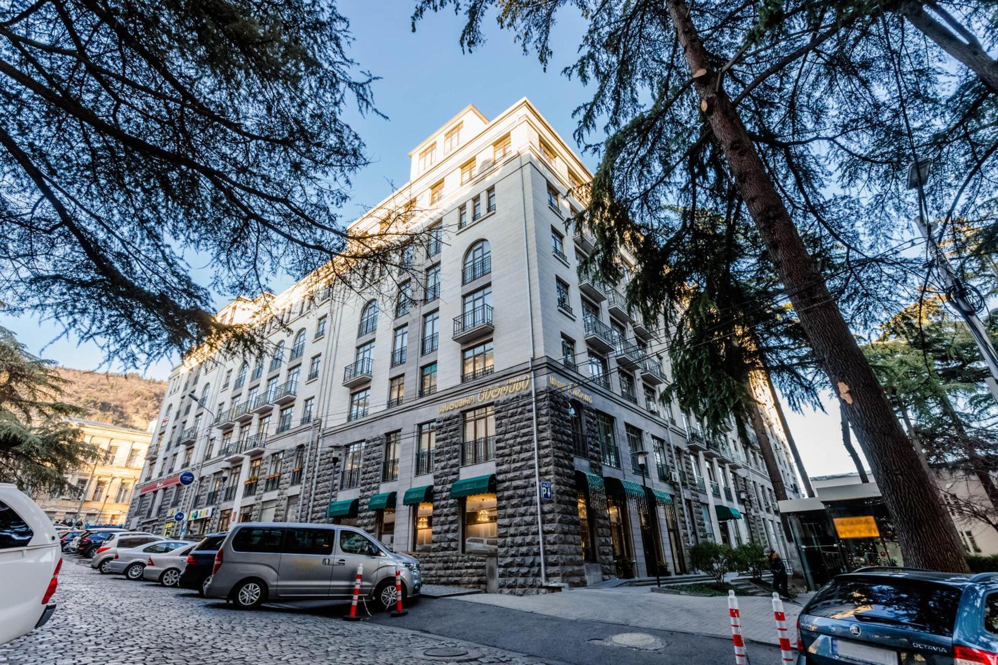 New Age Living Apartment Тбилиси Екстериор снимка
